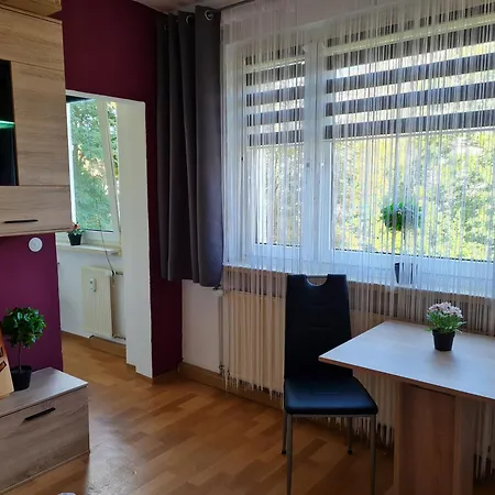 Monteurwohnung Nordost Lägenhet